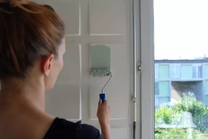 Delovni kotiček v manjšem stanovanju