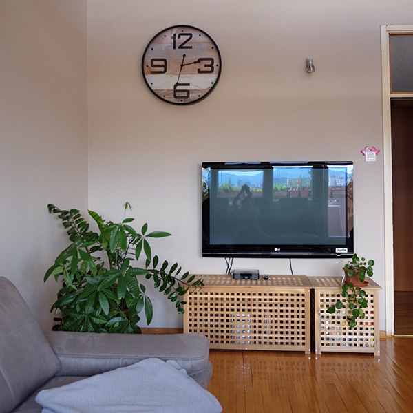 2 600x600